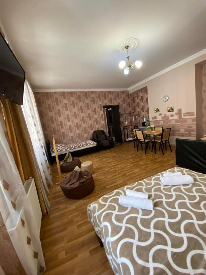 Guest House Lusia Tbilisi Zewnętrze zdjęcie